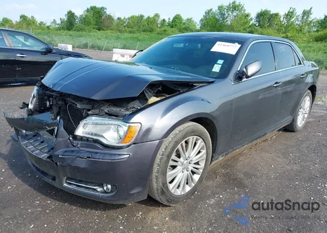 2013 Chrysler 300 Motown из США, поврежденный, VIN 2C3CCARG1DH543342